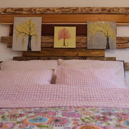 Villa De Likua ルジョムベロク エクステリア 写真